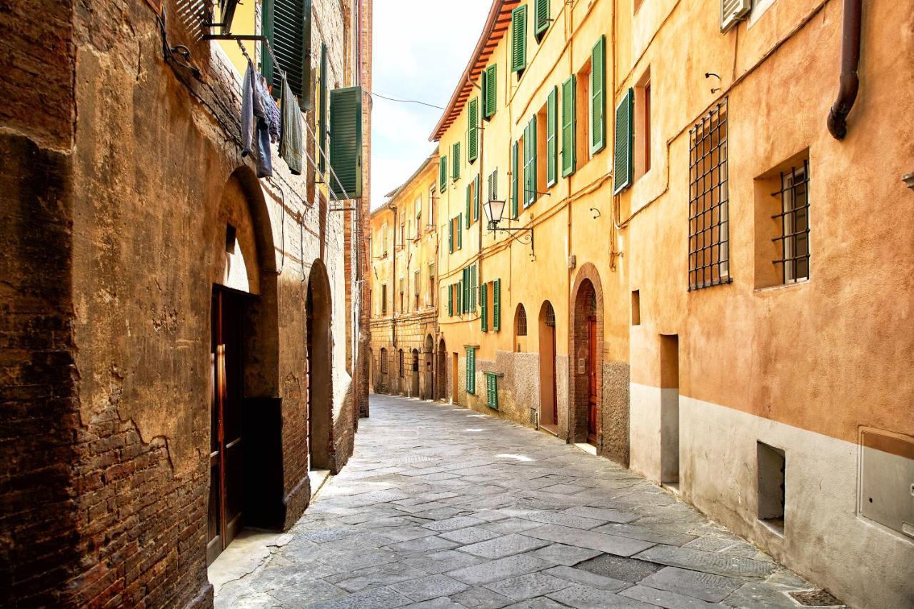 Torre Del Fuggisole Hotell Siena Eksteriør bilde
