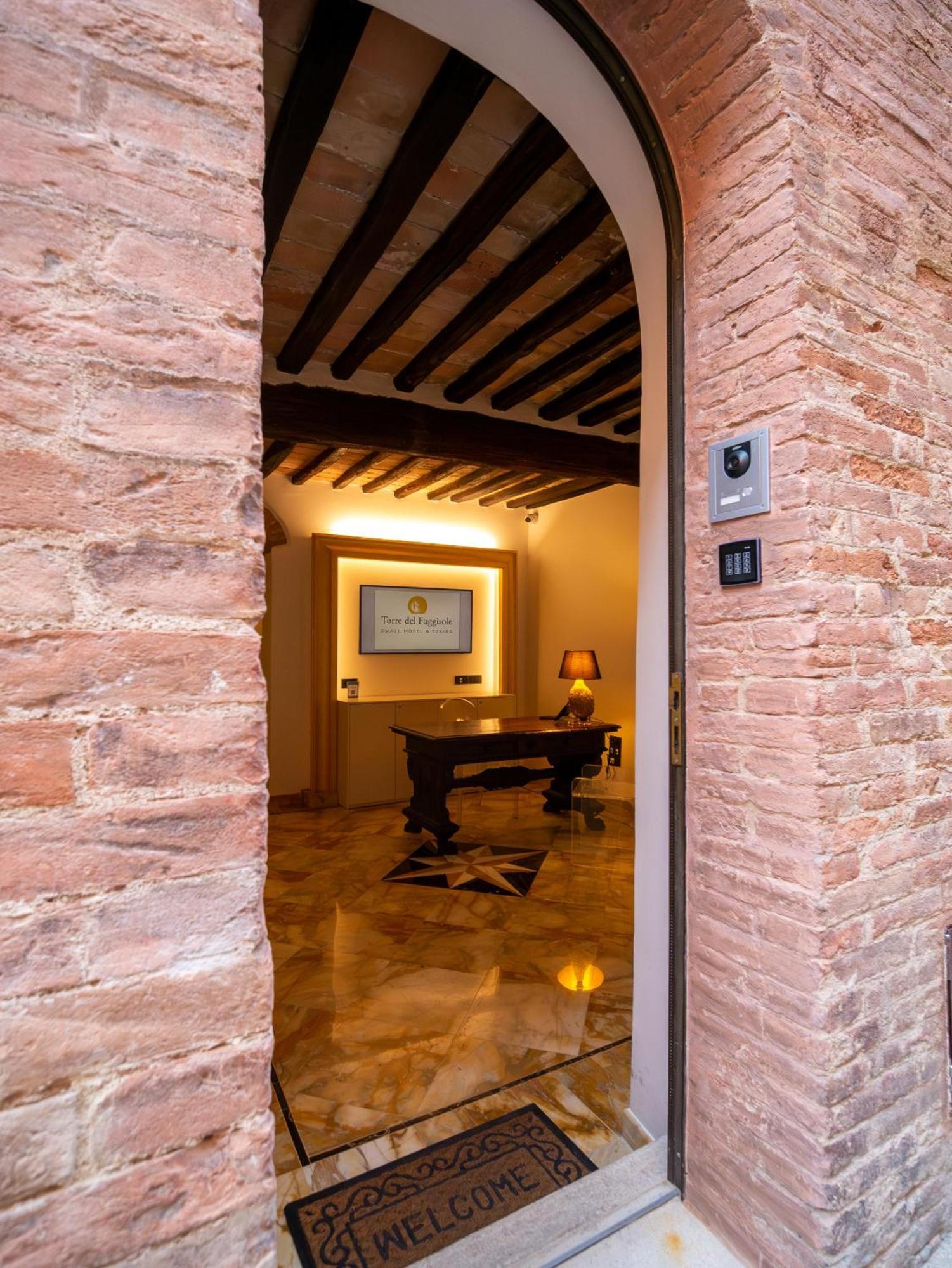 Torre Del Fuggisole Hotell Siena Eksteriør bilde