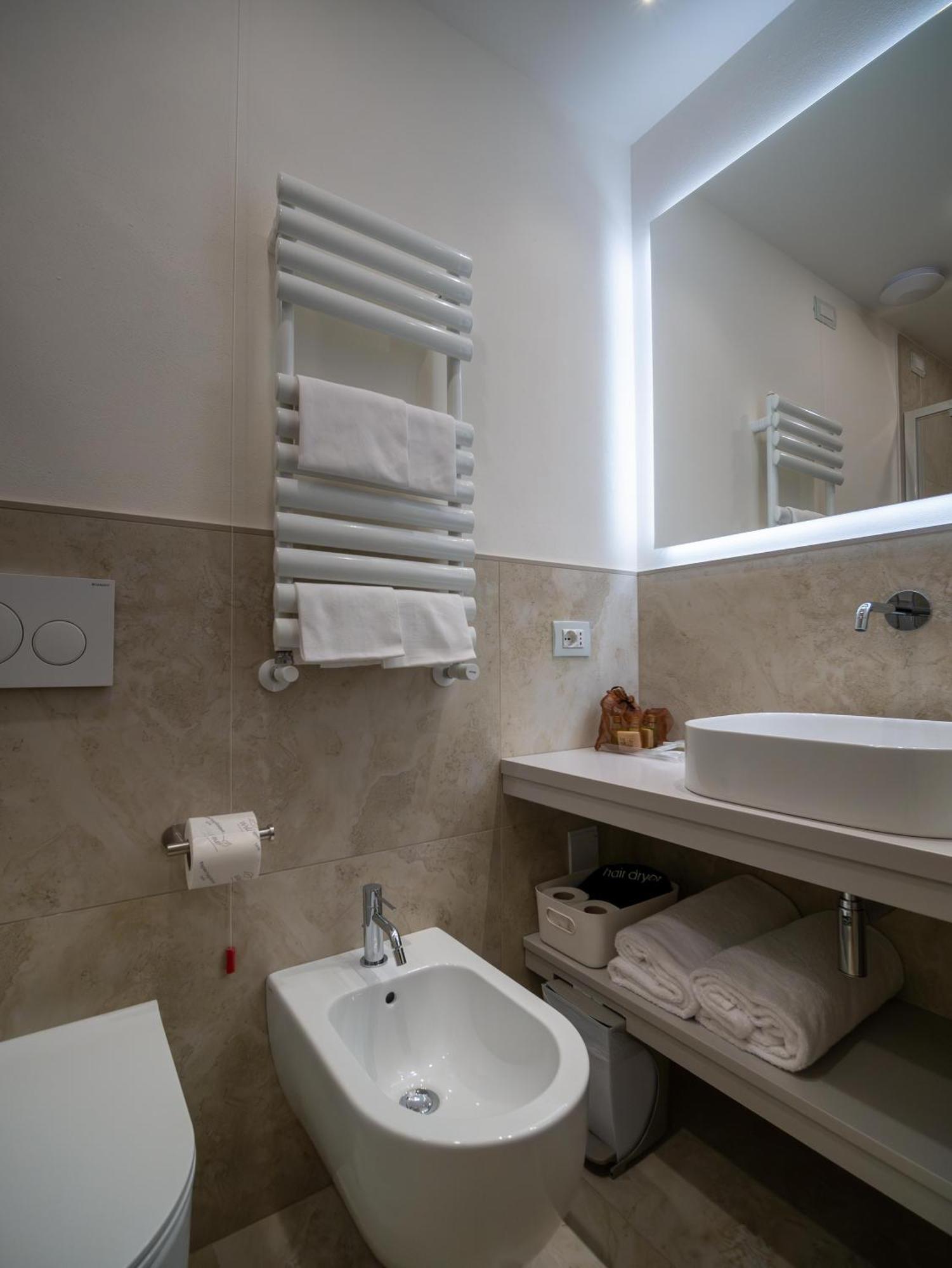 Torre Del Fuggisole Hotell Siena Eksteriør bilde