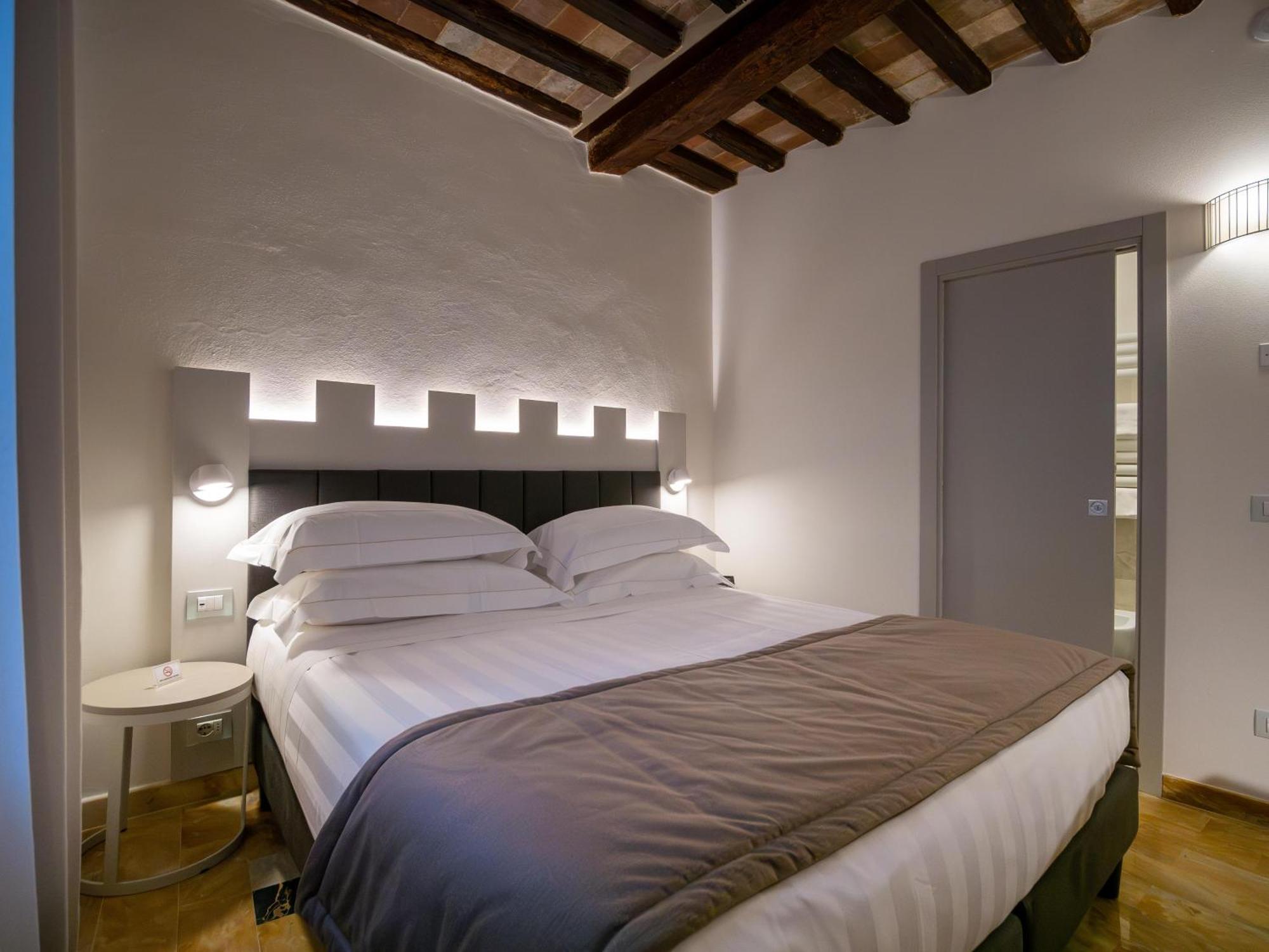Torre Del Fuggisole Hotell Siena Eksteriør bilde