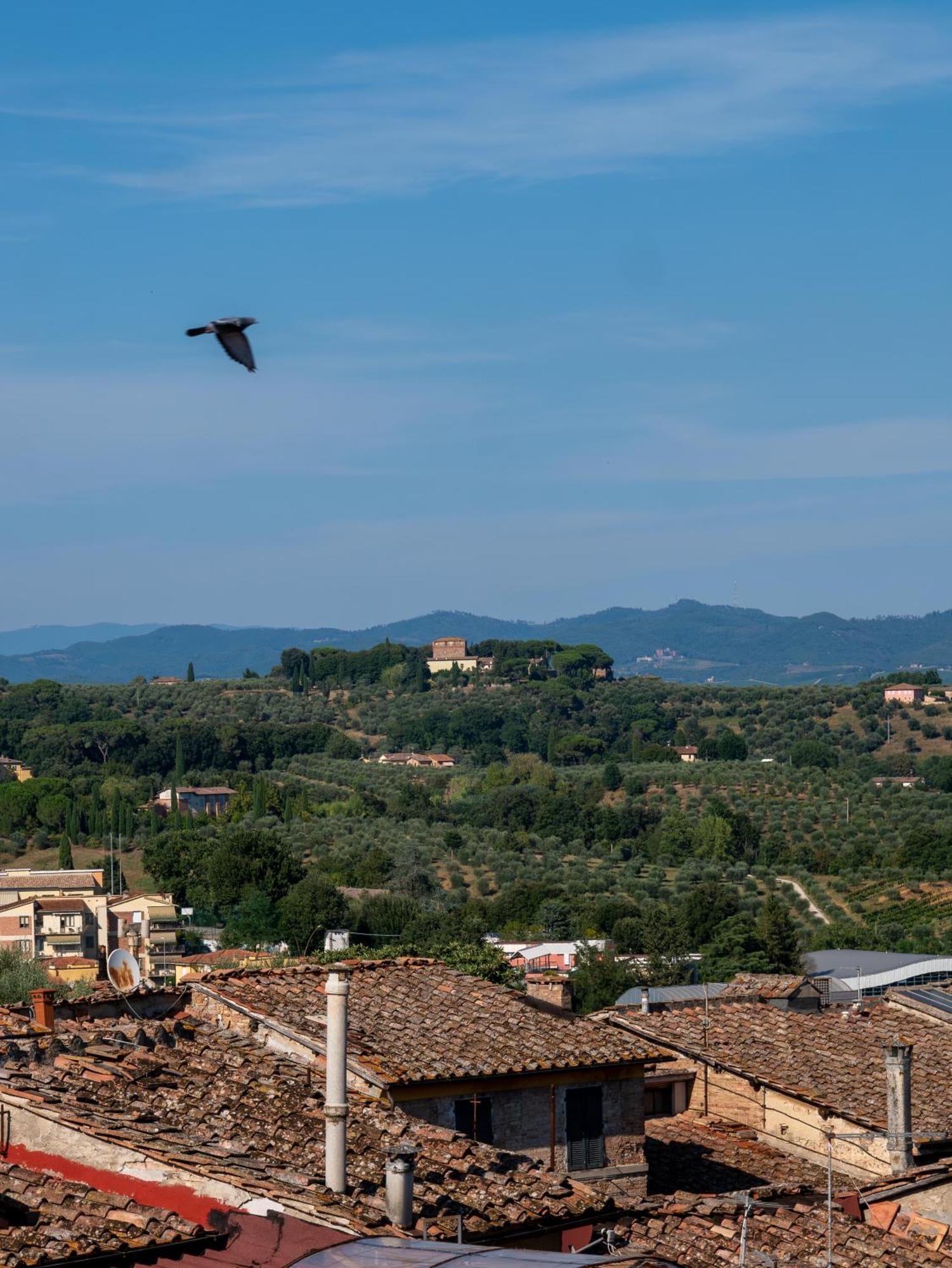Torre Del Fuggisole Hotell Siena Eksteriør bilde