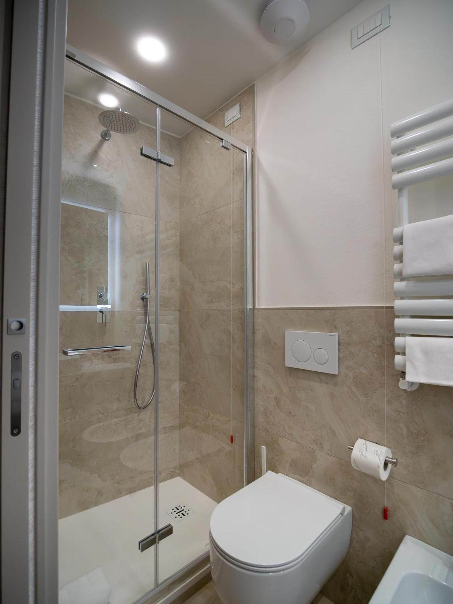 Torre Del Fuggisole Hotell Siena Eksteriør bilde
